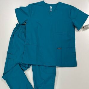 Women's Dagacci 2pc Teal Scrub Set Size Medium NWT! PolyCotton